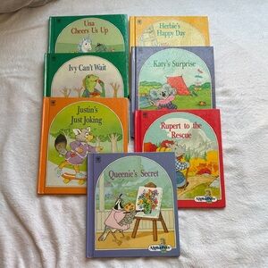 Alphapets bundle of 7 books 📚